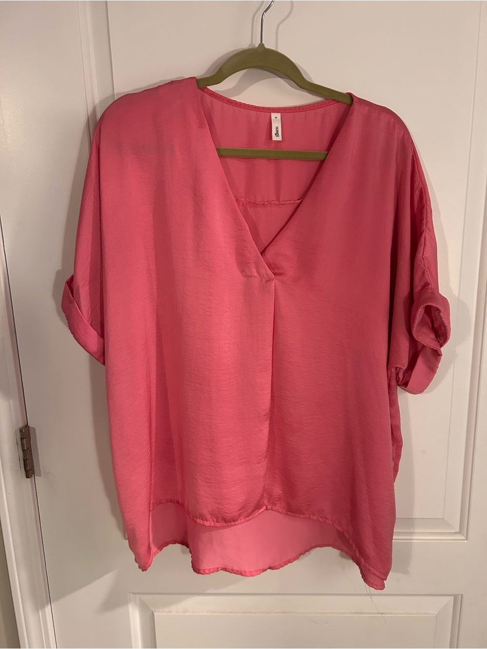 glam Coral-Pink V-Neck Roll-Sleeve Tunic
